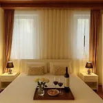 Lb - Cozy Center *