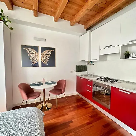 Апартаменти Cozy Center