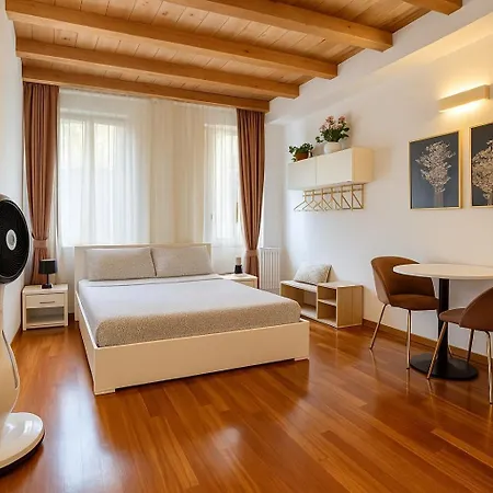 Lb - Cozy Center *