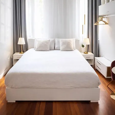 Lb - Cozy Center Apartment *