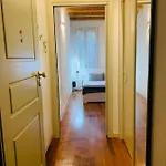 Lb - Cozy Center